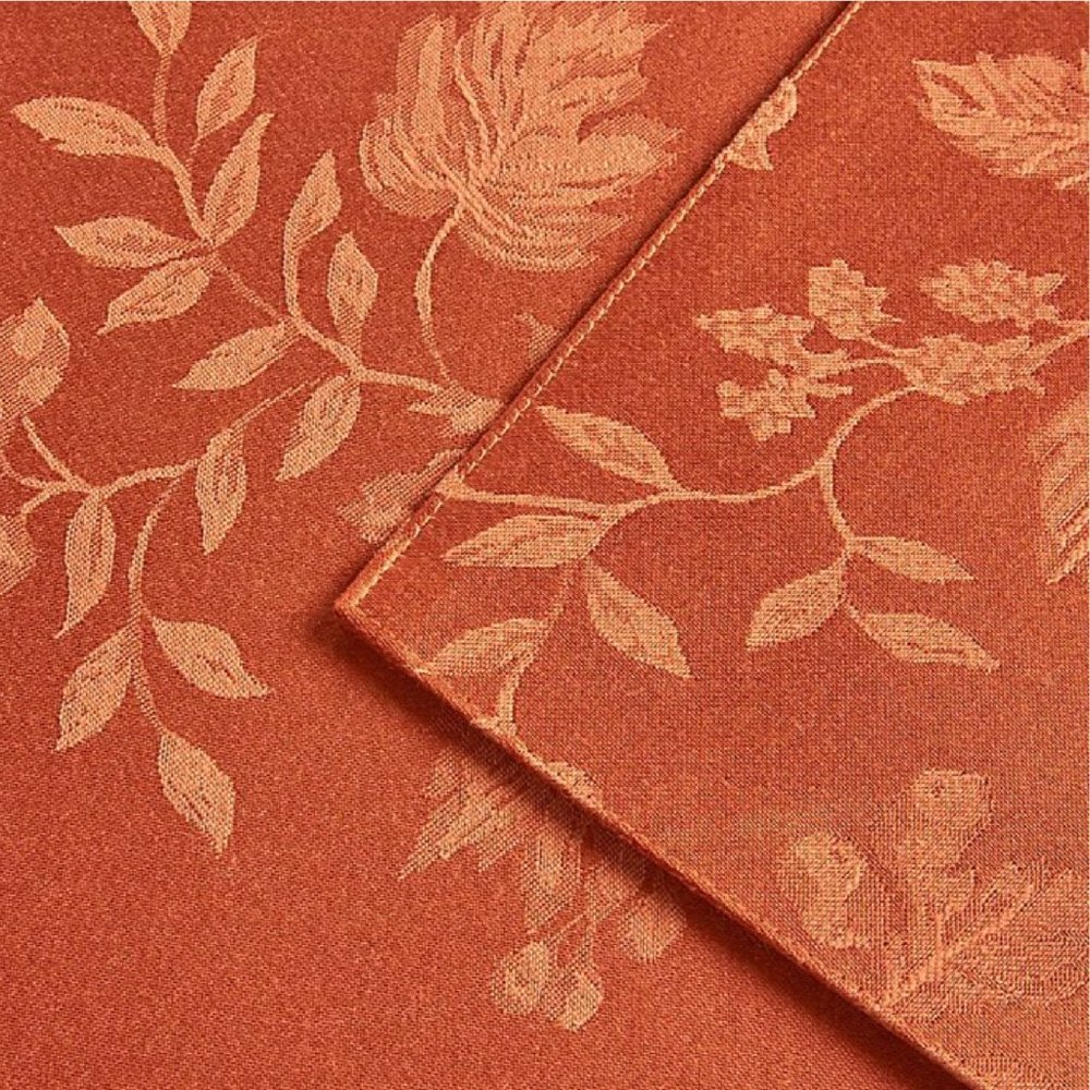2 SPICE-color Autumn Medley Damask 60x104 inch Tablecloths (each seats 8 to 10) - Picture 10 of 12